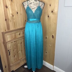 Vintage Gilead Long Teal Nightgown Nylon Size Small 1970's Empire Line Lace